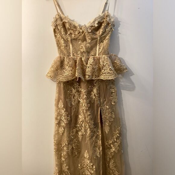 V. Chapman Ophilia Dress Warm Sand Tan Gold Size 4 NWT Cocktail - Picture 5 of 17